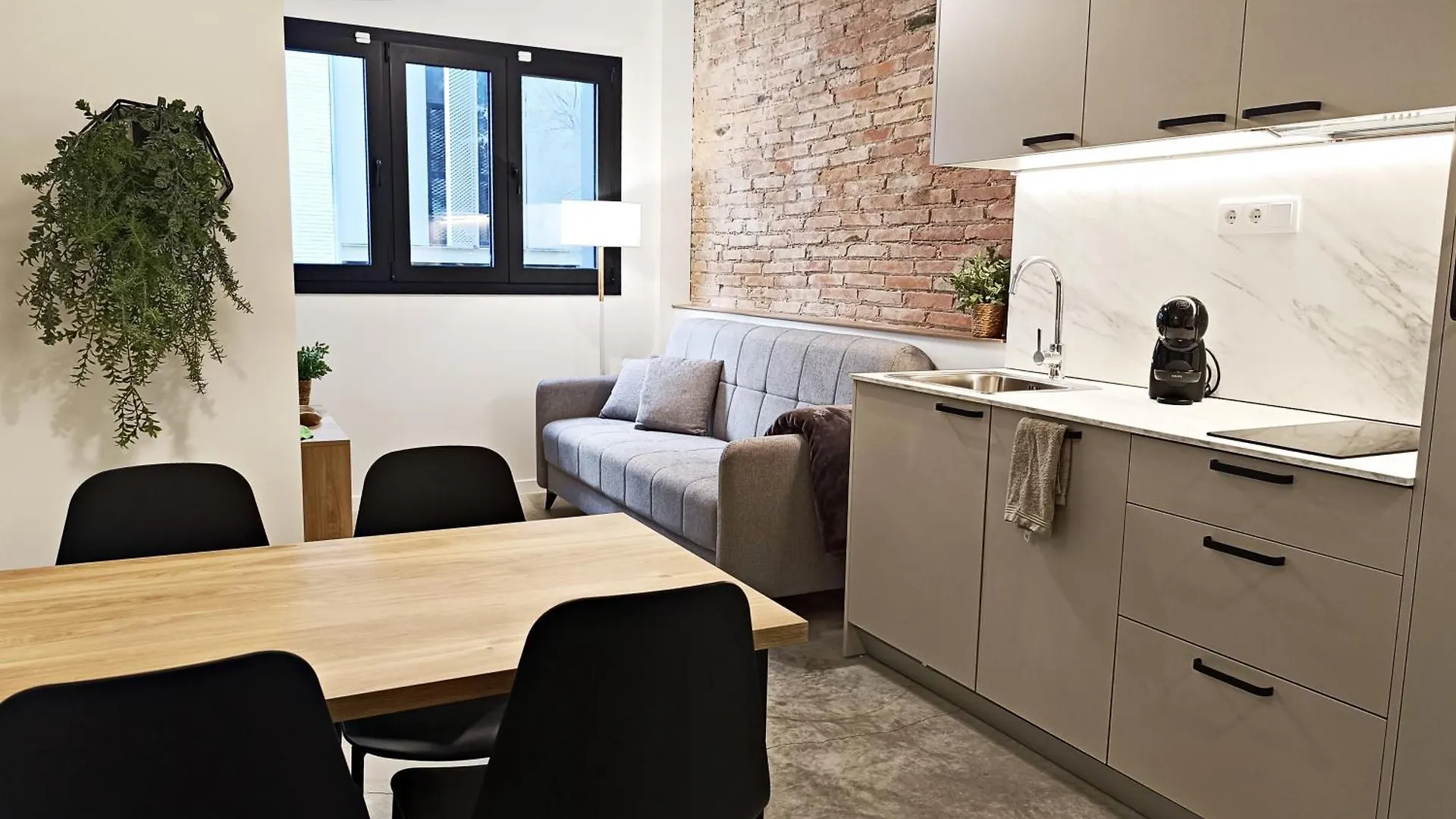 Ariqus Fira Apartments L'Hospitalet de Llobregat